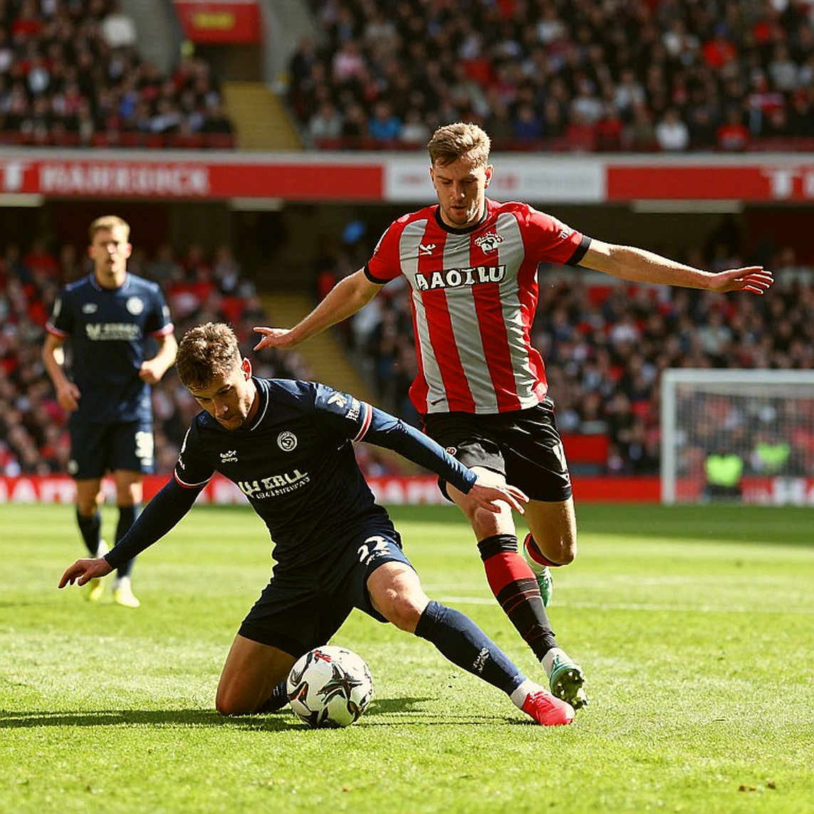 VAR và tính nhất quán ở V.League: Một phán quyết nhìn từ con mắt trọng tài VAR và tính nhất quán ở V.League: Một phán quyết nhìn từ con mắt trọng tài