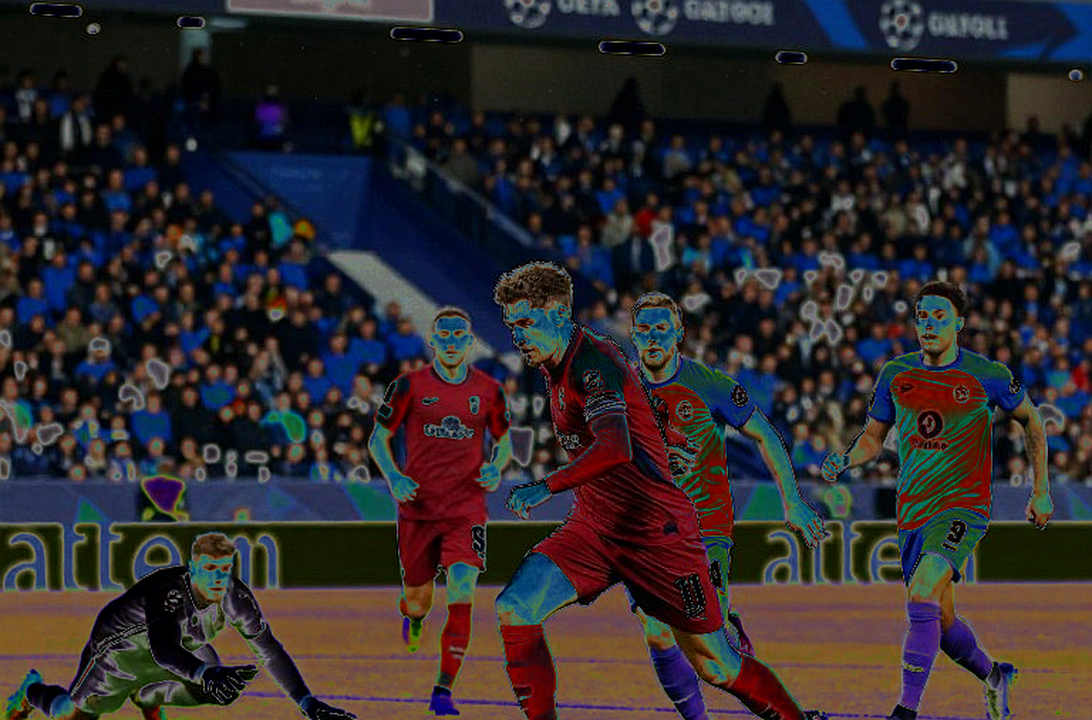 Hai tân binh Việt kiều của tuyển Việt Nam: một trung vệ đã qua cửa FIFA và một câu hỏi cao 1m90 Hai tân binh Việt kiều của tuyển Việt Nam: một trung vệ đã qua cửa FIFA và một câu hỏi cao 1m90