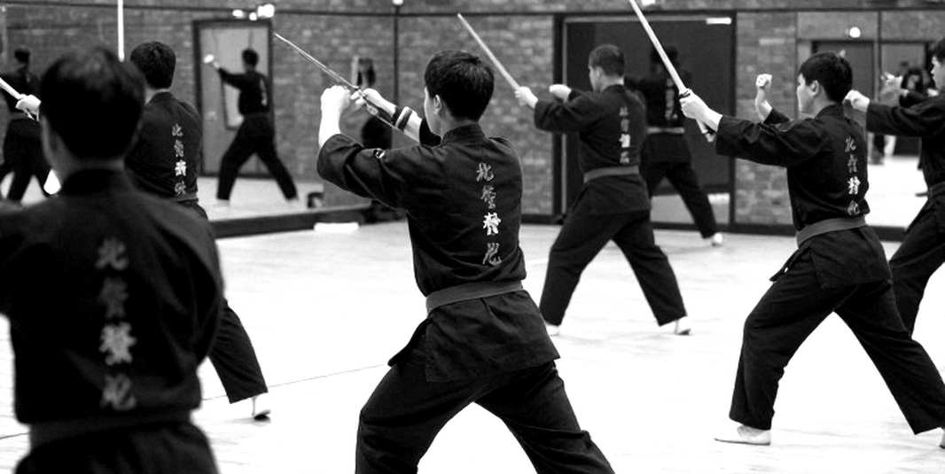 Karate Việt Nam ở Asiad 20: HCV kata đồng đội nữ được bảo vệ, và khoảng cách giữa vinh quang với giá trị thị trường