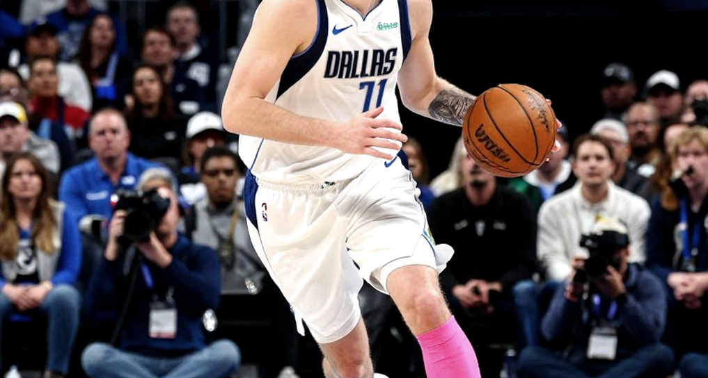 New York tạm dừng đàm phán với Karl-Anthony Towns: Khi Second Apron lên tiếng và một thông báo đi trước cầu thủ New York tạm dừng đàm phán với Karl-Anthony Towns: Khi Second Apron lên tiếng và một thông báo đi trước cầu thủ