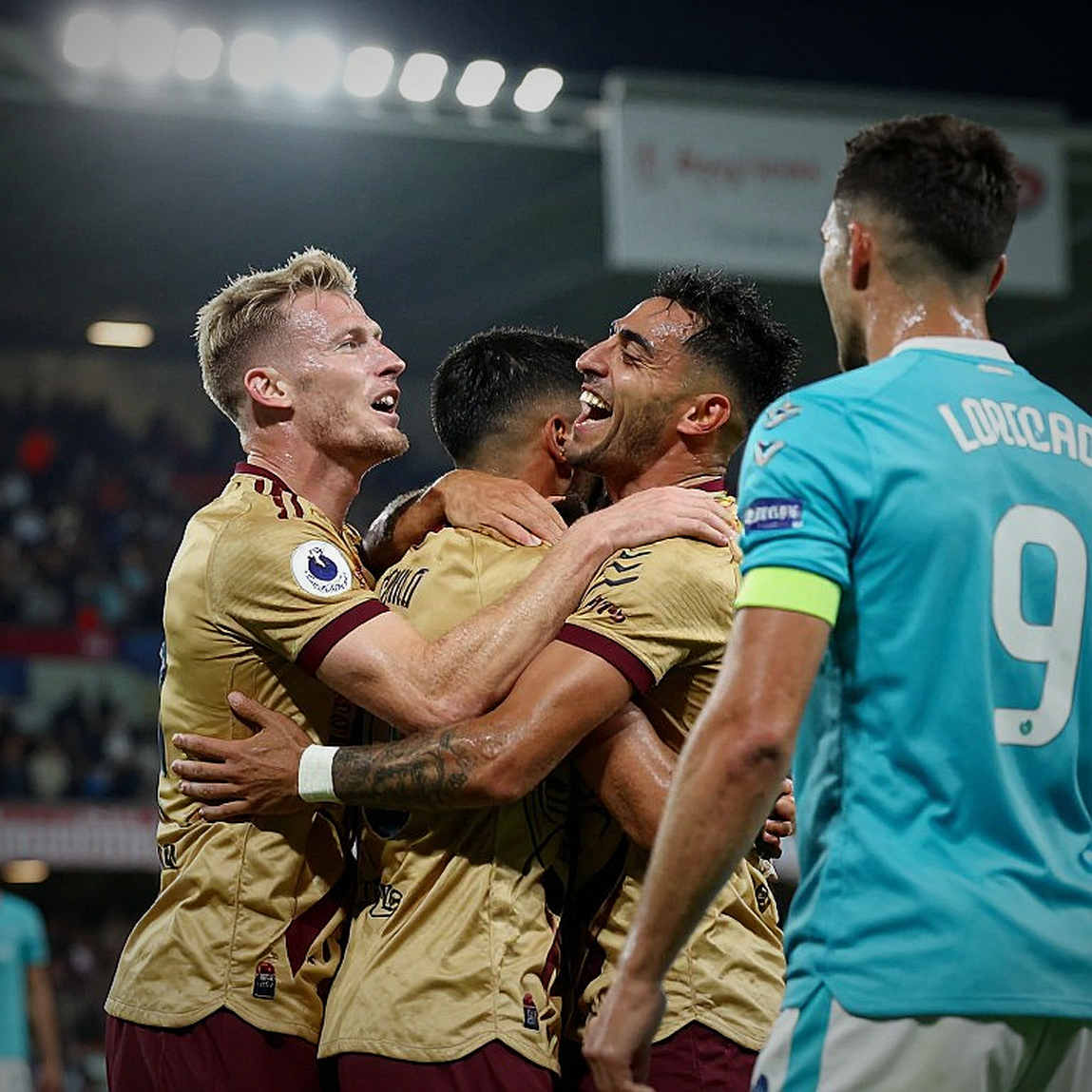 Tim Ream chia tay đội tuyển Mỹ: ghế trống hàng thủ và bài toán thủ lĩnh trước World Cup 2026
