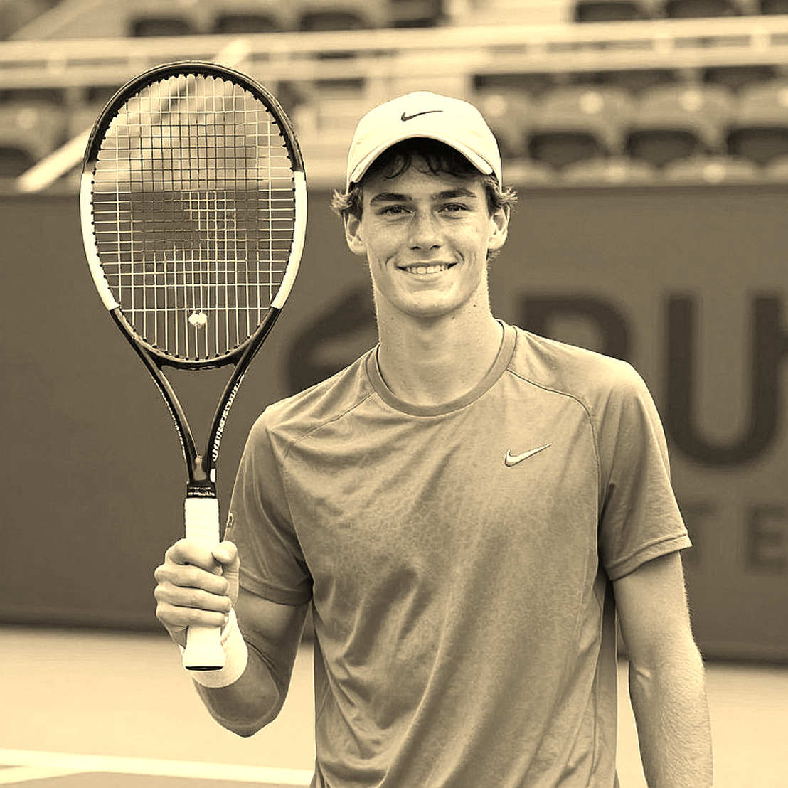 Chị em nhà Williams và giấc mơ US Open: Khi huyền thoại gặp thực tế khắc nghiệt Chị em nhà Williams và giấc mơ US Open: Khi huyền thoại gặp thực tế khắc nghiệt