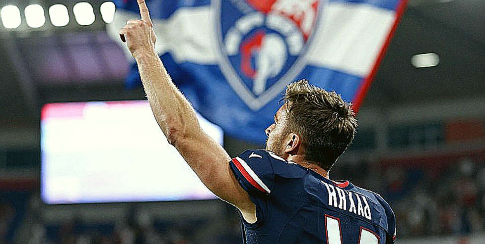 Đêm Saint Petersburg: khối 4-4-2 biến thiên và khoảng trống cánh phải của Pavard Đêm Saint Petersburg: khối 4-4-2 biến thiên và khoảng trống cánh phải của Pavard