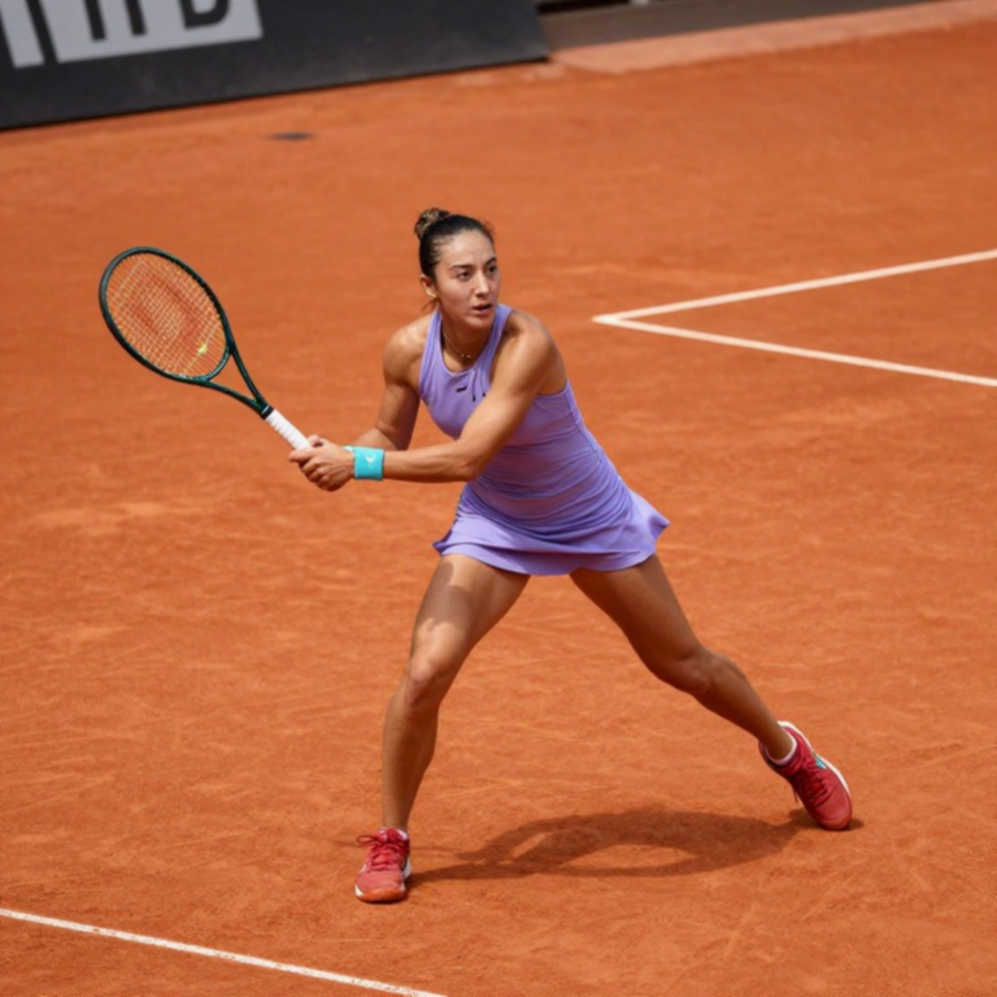 Phân tích tennis: Thiếu dữ liệu từ bài viết gốc không cho phép tạo nội dung