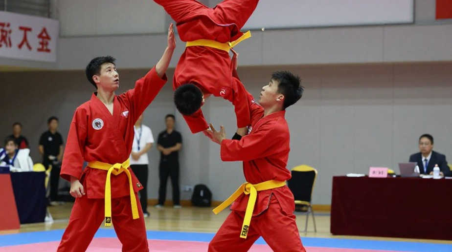 Góc khuất phòng thay đồ: Khi tiếng thở dài của cầu thủ Busan IPark trở thành dữ liệu chiến thuật Góc khuất phòng thay đồ: Khi tiếng thở dài của cầu thủ Busan IPark trở thành dữ liệu chiến thuật