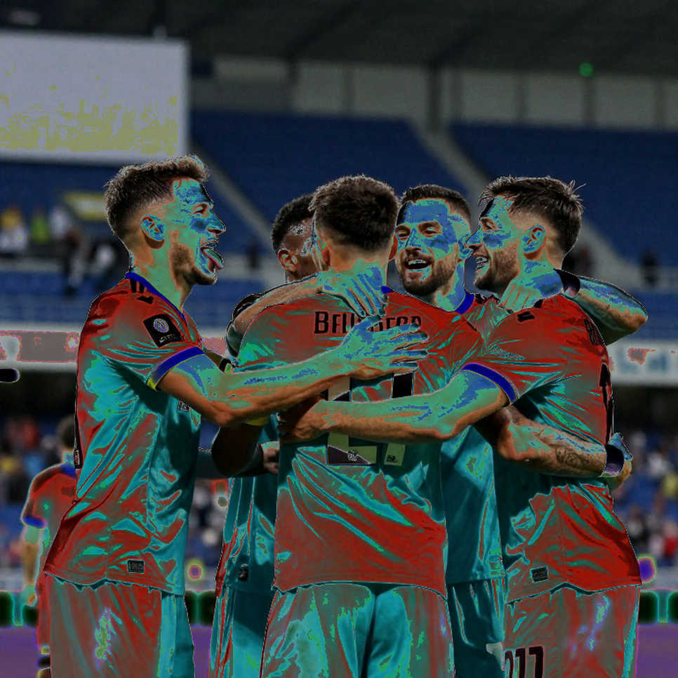 Phân tích hợp đồng: Rò rỉ điều khoản giải phóng của tiền đạo Việt Nam tại J.League