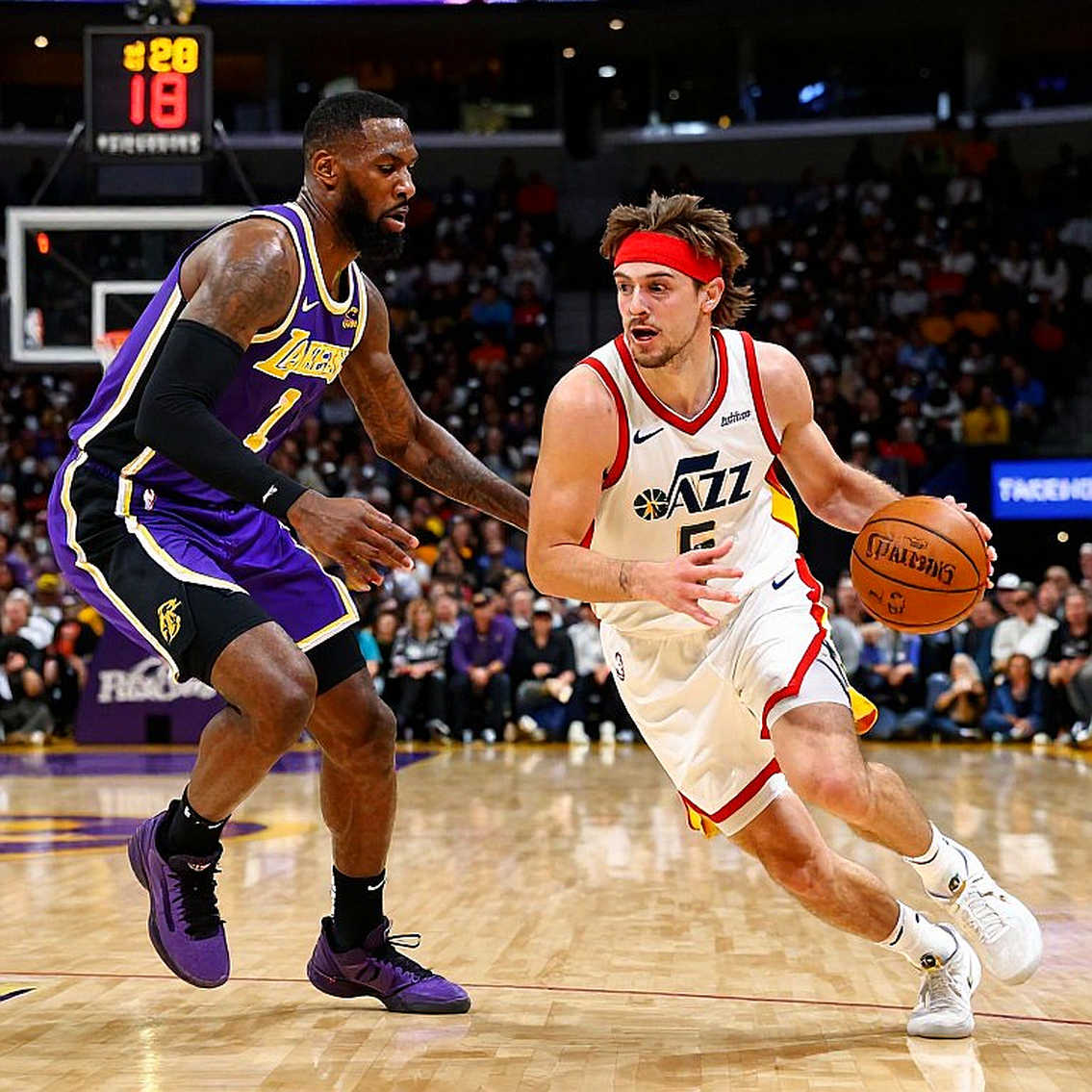 Giữa cơn bão tin đồn chuyển nhượng NBA: Bộ lọc dữ liệu để tách tín hiệu khỏi tiếng ồn