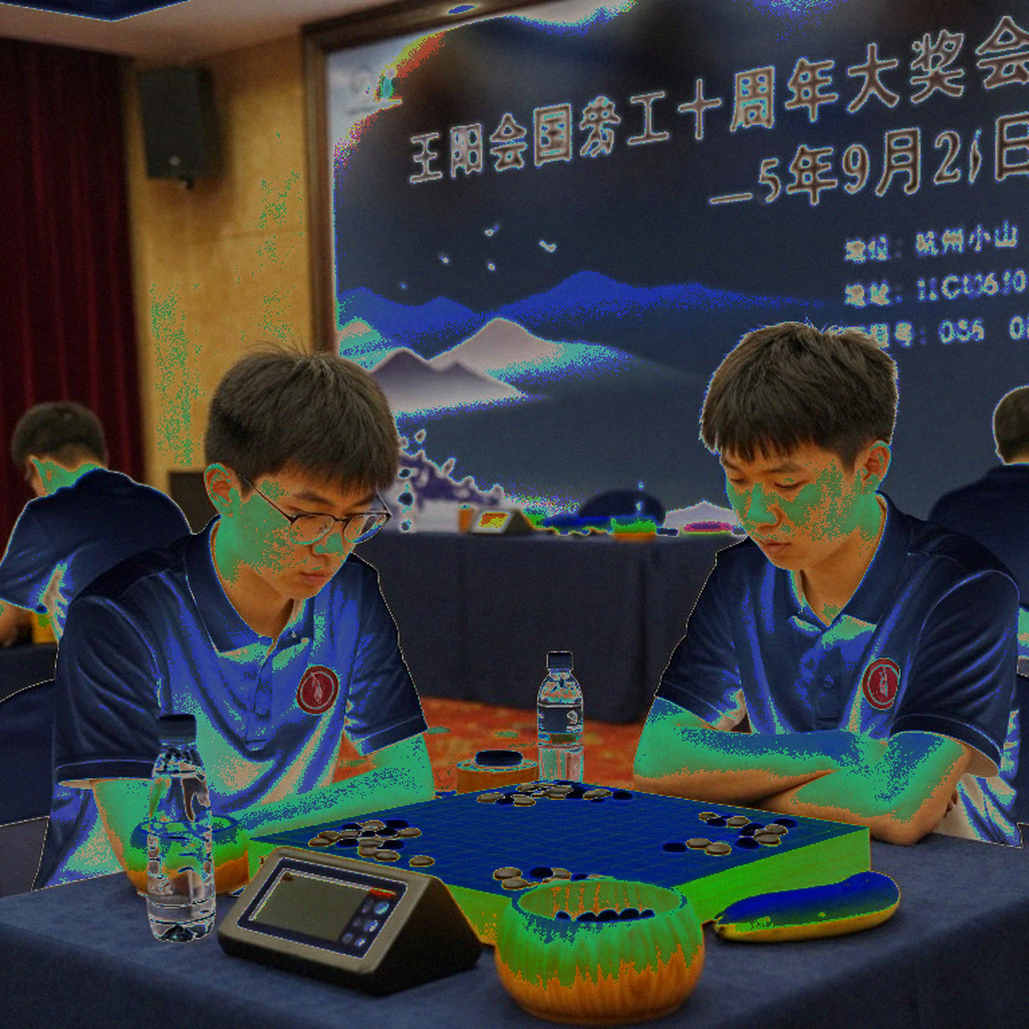 Carlsen trở lại, ngôi sao Ấn Độ tỏa sáng tại Global Chess League 2026