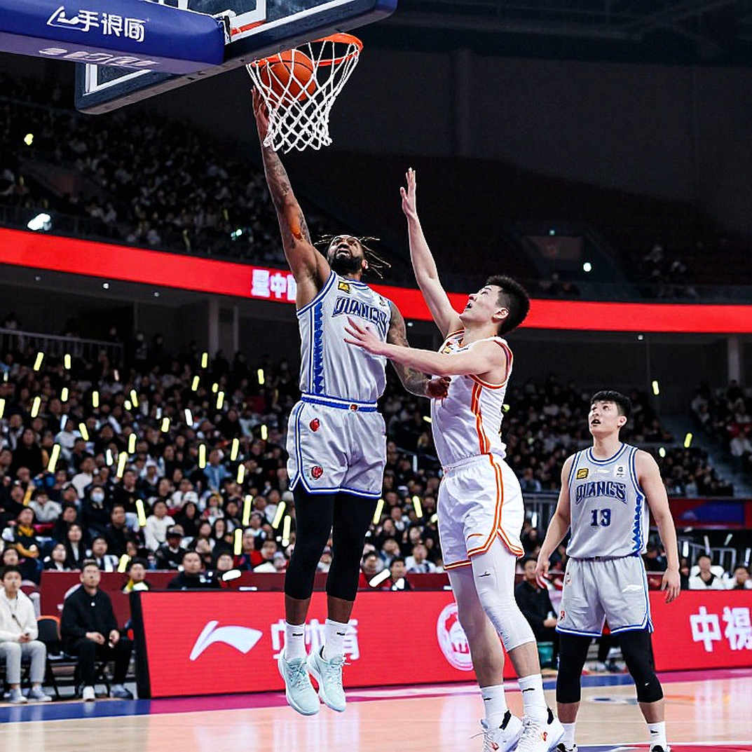 EuroLeague Round 5: Bayern Stuns Efes, Virtus Edges Paris at the Buzzer