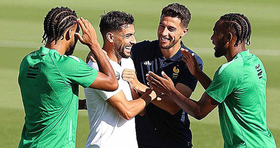 Indonesia vs Malaysia Predicted XI: John Herdman Bets on 196cm Target Man Mitchell Baker Indonesia vs Malaysia Predicted XI: John Herdman Bets on 196cm Target Man Mitchell Baker