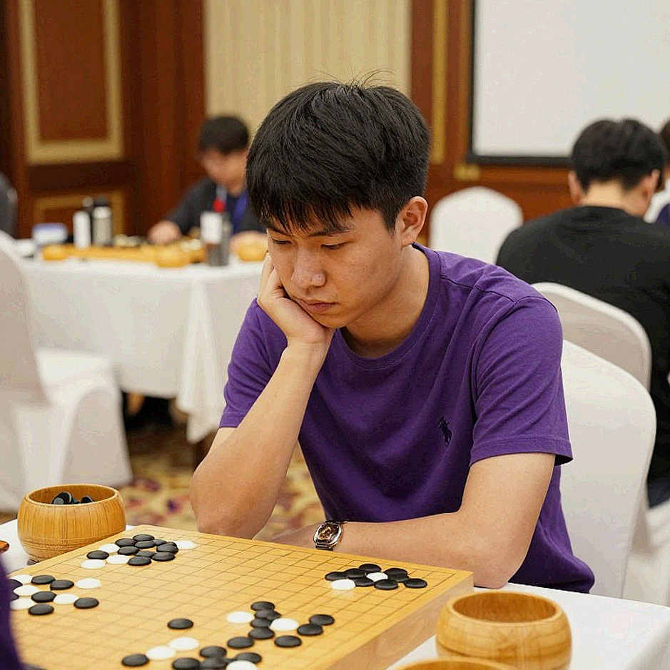 1.d4 d5 và những lối vào kín: Kế hoạch cho Đen trước Colle, Trompowsky, Torre và London 1.d4 d5 và những lối vào kín: Kế hoạch cho Đen trước Colle, Trompowsky, Torre và London
