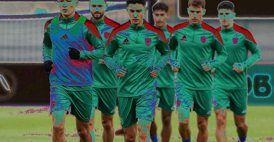 Hai mươi phút cuối của V.League: luật thay người thứ năm và những khoảng trống không tên