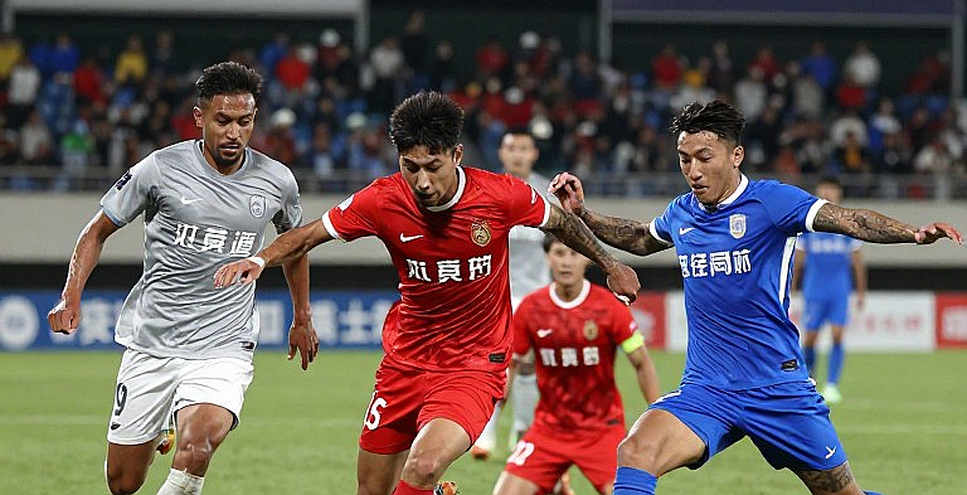 V-League 2026-2027: Bạo lực sân cỏ, thẻ đỏ bị bỏ sót và khoảng trống trách nhiệm ở tổ VAR