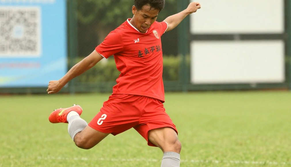 Marselino Ferdinan gia nhập Persija: Ba ô cửa và bóng ma của số mười Marselino Ferdinan gia nhập Persija: Ba ô cửa và bóng ma của số mười