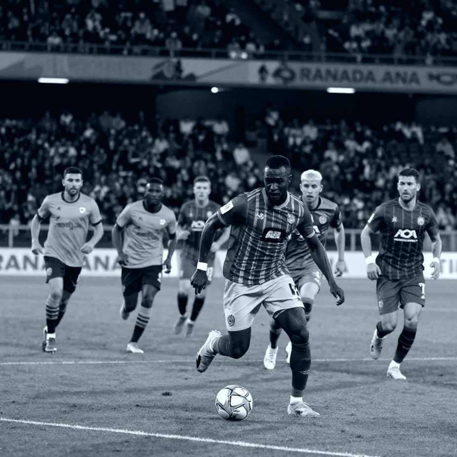 Bên trong mùa chuyển nhượng V.League: Tiếng ồn của người đại diện và những con số không nằm trên bảng tỷ số Bên trong mùa chuyển nhượng V.League: Tiếng ồn của người đại diện và những con số không nằm trên bảng tỷ số